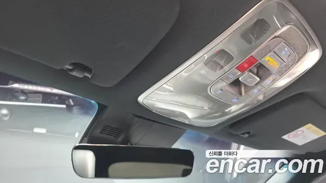 Genesis GV70 2.5T бензин 2WD ( ), миниатюра 21