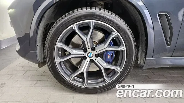 BMW X5 xDrive 40i M, миниатюра 11