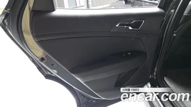 Kia Sportage бензин 1.6 Turbo 4WD Signature X Line, миниатюра 3