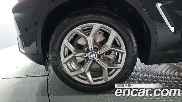 BMW X4 xDrive20i xLine, миниатюра 6