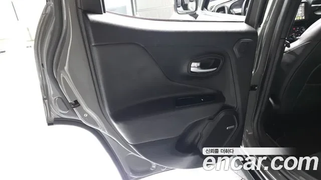 Jeep Renegade 2.4 80 AWD, миниатюра 2