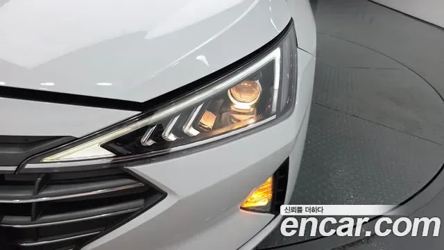 Hyundai Avante AD, миниатюра 27
