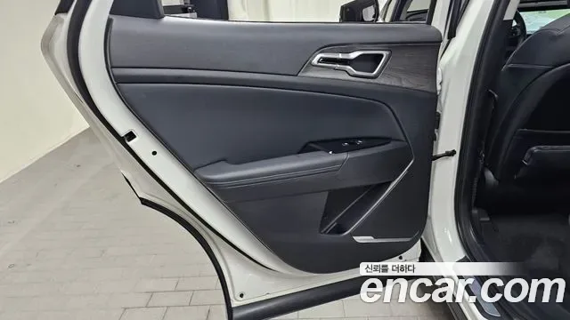 Kia Sportage Signature 2WD, миниатюра 15