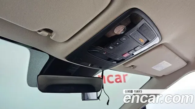 Kia Carnival дизель 9 мест, миниатюра 13