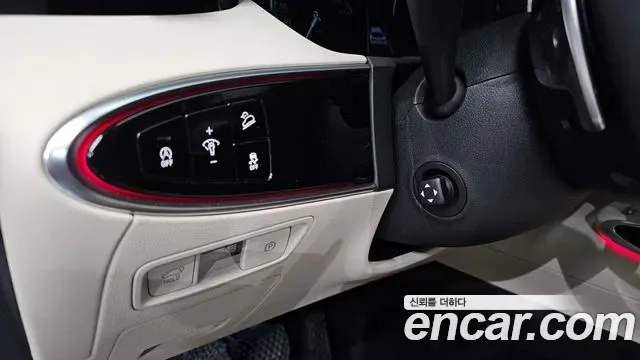 Genesis GV70 2.5T бензин AWD ( ), миниатюра 19