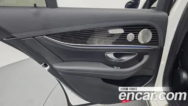 Mercedes-Benz E-Class E450 4MATIC, миниатюра 17