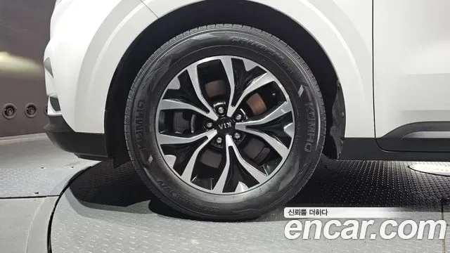 Kia Carnival дизель 9 мест Prestige, миниатюра 18