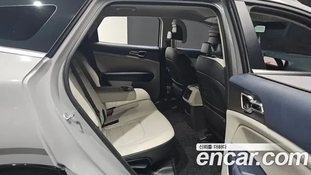 Kia Sportage бензин 1.6 Turbo 2WD Signature, миниатюра 21