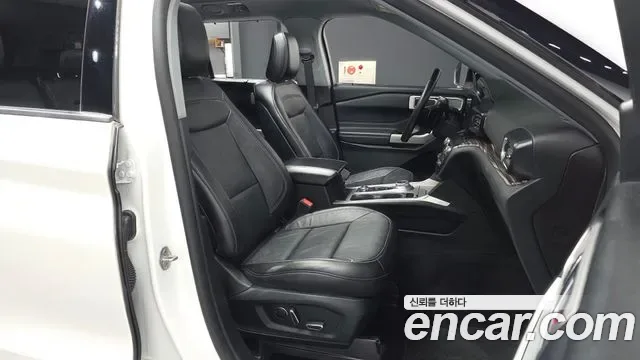 Ford Explorer 3.0 PHEV, миниатюра 29