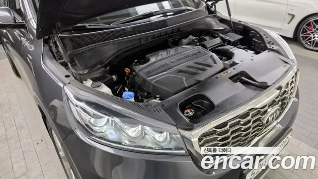 Kia Sorento дизель 2.0 2WD, миниатюра 14