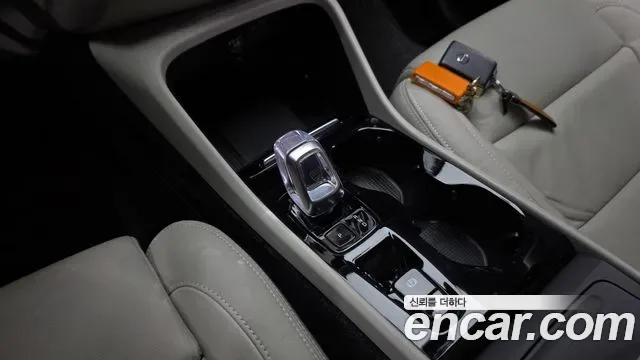 Volvo XC40 B4, миниатюра 16