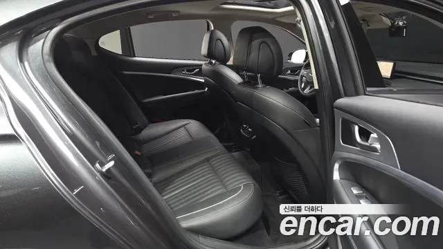 Genesis G70 бензин 2.0T 2WD ( ), миниатюра 18