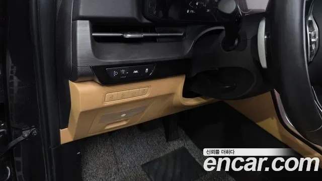 Kia Carnival бензин 7 мест Signature, миниатюра 29