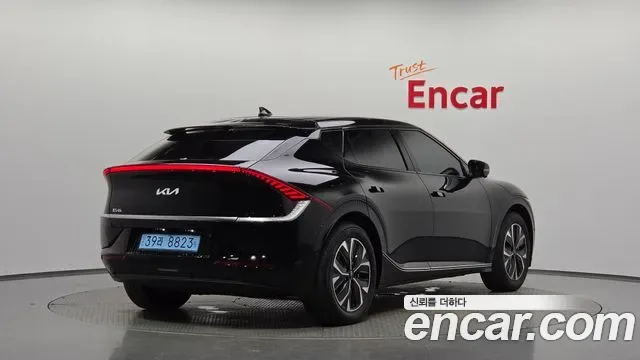 Kia EV6, миниатюра 23