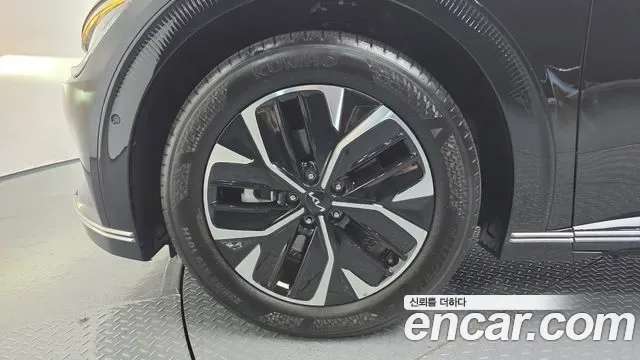Kia EV6, миниатюра 13