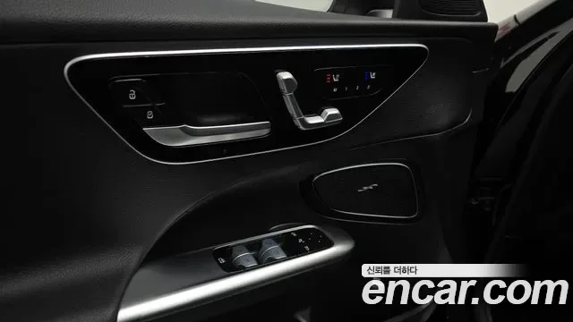 Mercedes-Benz C-Class C300 4MATIC, миниатюра 6
