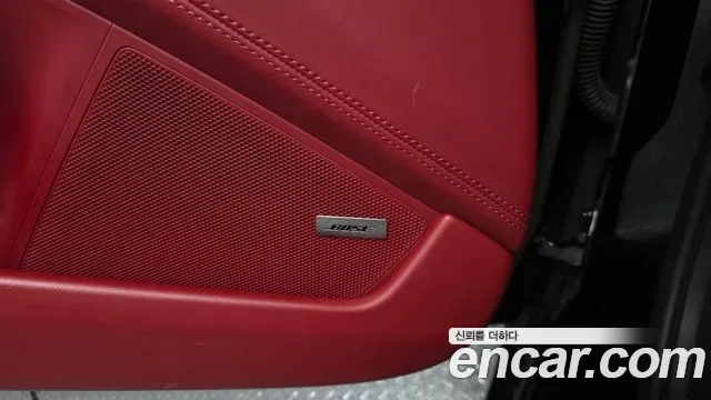 Porsche 911 4 GTS, миниатюра 7