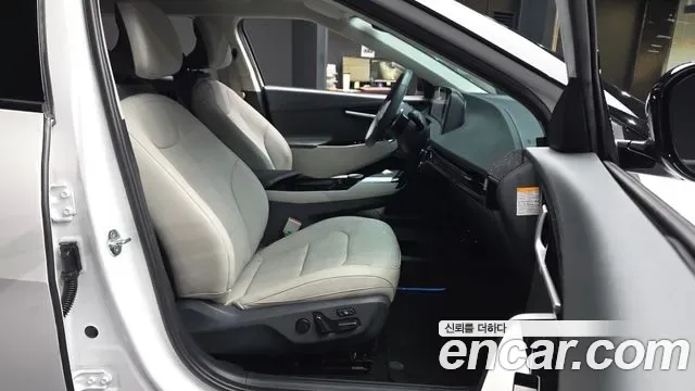 Kia EV6, миниатюра 21