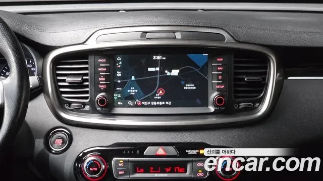 Kia Sorento дизель 2.0 2WD, миниатюра 21