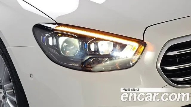 Mercedes-Benz E-Class E250, миниатюра 17
