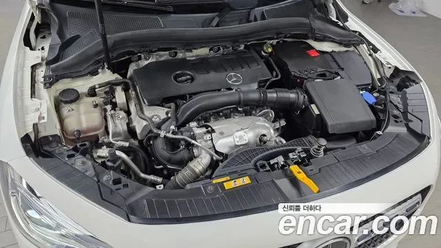 Mercedes-Benz GLA GLA220, миниатюра 5
