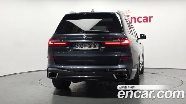 BMW X7 xDrive 40i M 6 мест, миниатюра 18