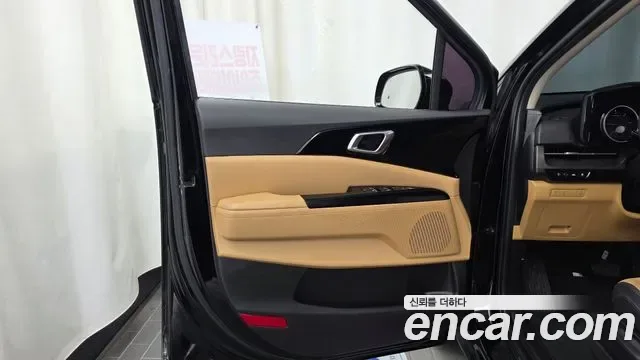 Kia Carnival дизель 9 мест Prestige, миниатюра 22