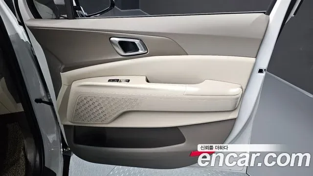 Kia Carnival HEV 7 мест, миниатюра 2