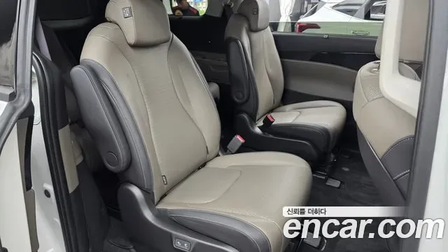 Kia Carnival бензин 9 мест X Line, миниатюра 4