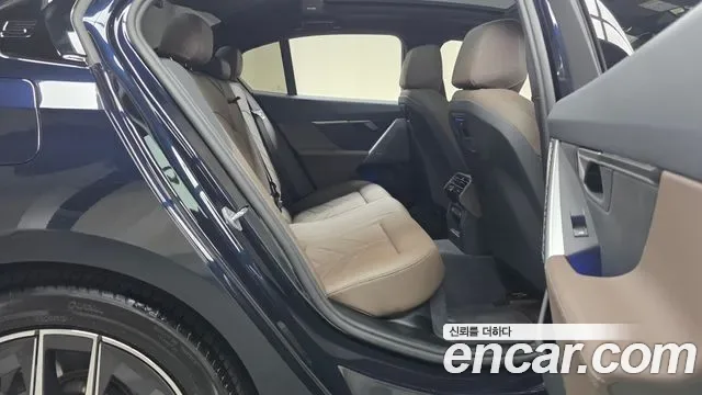 BMW 5 (G60) 520i M, миниатюра 4
