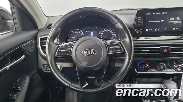Kia Seltos бензин 1.6 Turbo 2WD Signature, миниатюра 4
