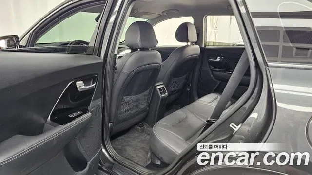 Kia Niro 1.6 HEV, миниатюра 11