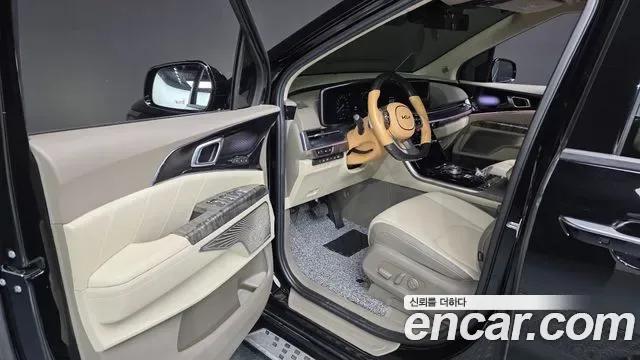Kia Carnival бензин 4 мест Signature, миниатюра 29