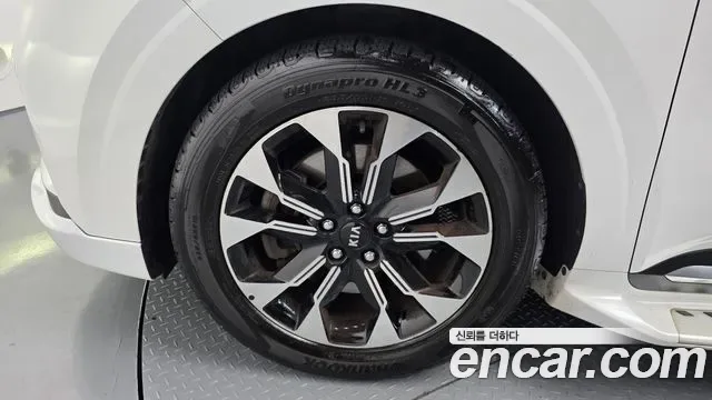 Kia Carnival дизель 9 мест Signature, миниатюра 12