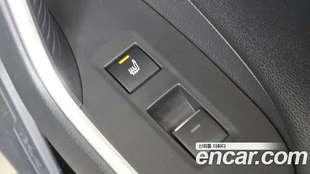 Toyota RAV4 2.5 4WD гибрид LTD, миниатюра 15