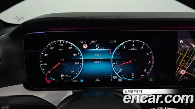 Mercedes-Benz E-Class E250, миниатюра 8
