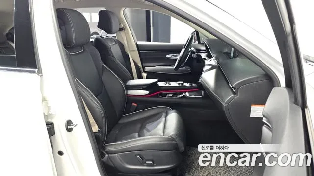 Genesis GV70 e-AWD, миниатюра 9