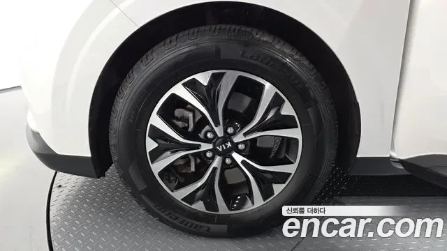 Kia Carnival дизель 9 мест Prestige, миниатюра 2