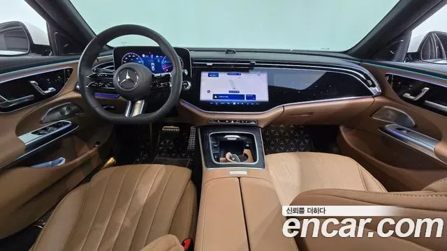 Mercedes-Benz E-Class E300 4MATIC AMG Line, миниатюра 5