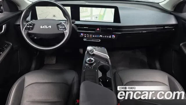 Kia EV6, миниатюра 3