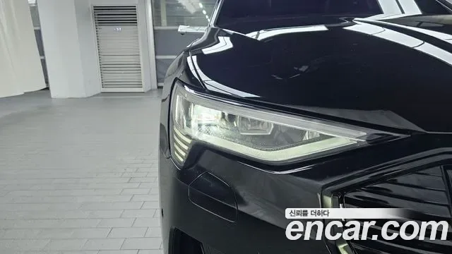 Audi e-, миниатюра 13