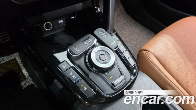 Kia Seltos бензин 1.6 Turbo 2WD Signature, миниатюра 6