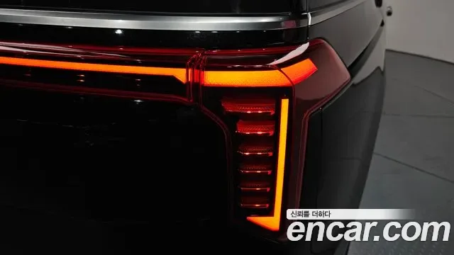 Kia Carnival бензин 7 мест, миниатюра 4
