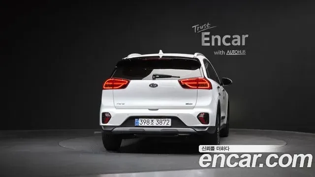 Kia Niro 1.6 HEV, миниатюра 2
