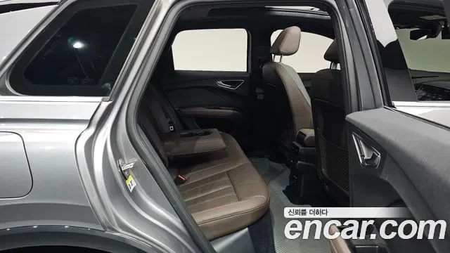 Audi Q4 40 Premium, миниатюра 5