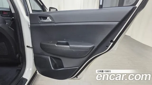 Kia Sportage дизель 1.6 4WD, миниатюра 2