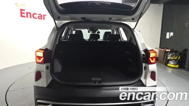 Kia Seltos бензин 1.6 Turbo 2WD Signature, миниатюра 4
