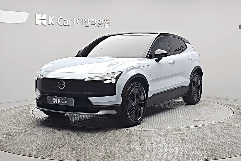 Volvo EX30