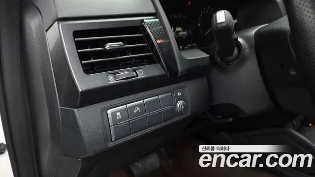 KGM Rexton дизель 2.2 4WD Prestige (5 ), миниатюра 7