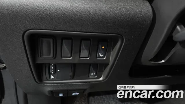 Renault QM6 2.0 LPe RE 2WD, миниатюра 21